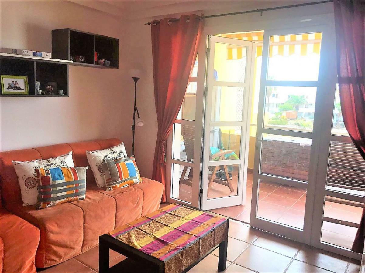 Orlando Apartments Адехе Екстериор снимка